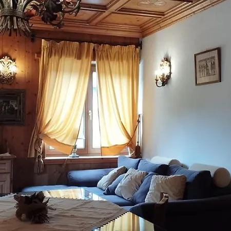 Casa Osta Apartmán *